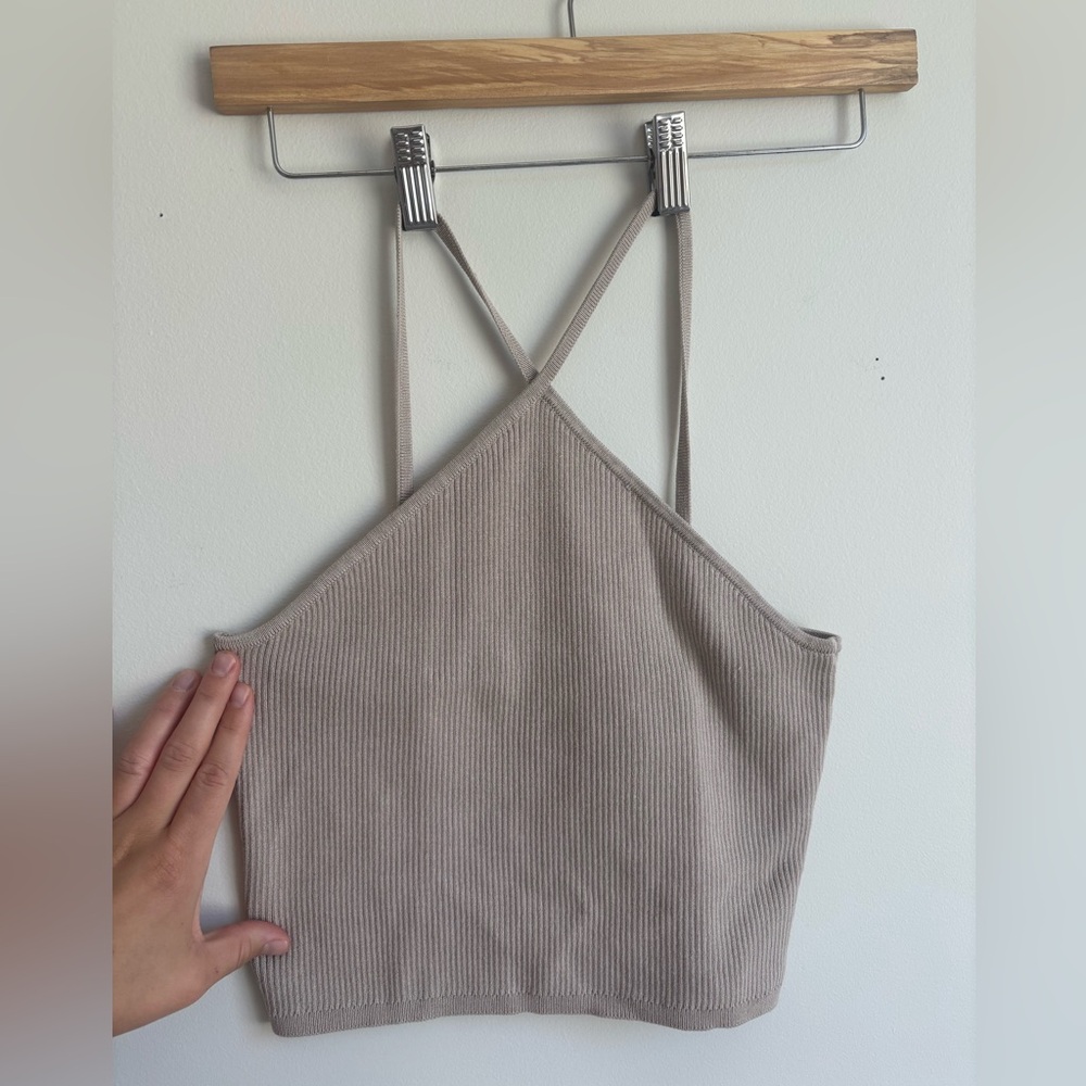 H&M Beige Ribbed Crop Top